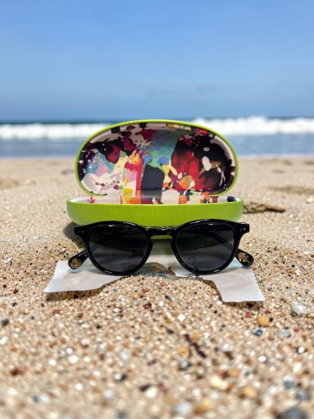 Robert Graham Polarized Calvin Sunglasses